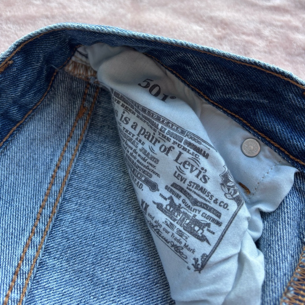 Levi’s 501s - Picture 4 of 8